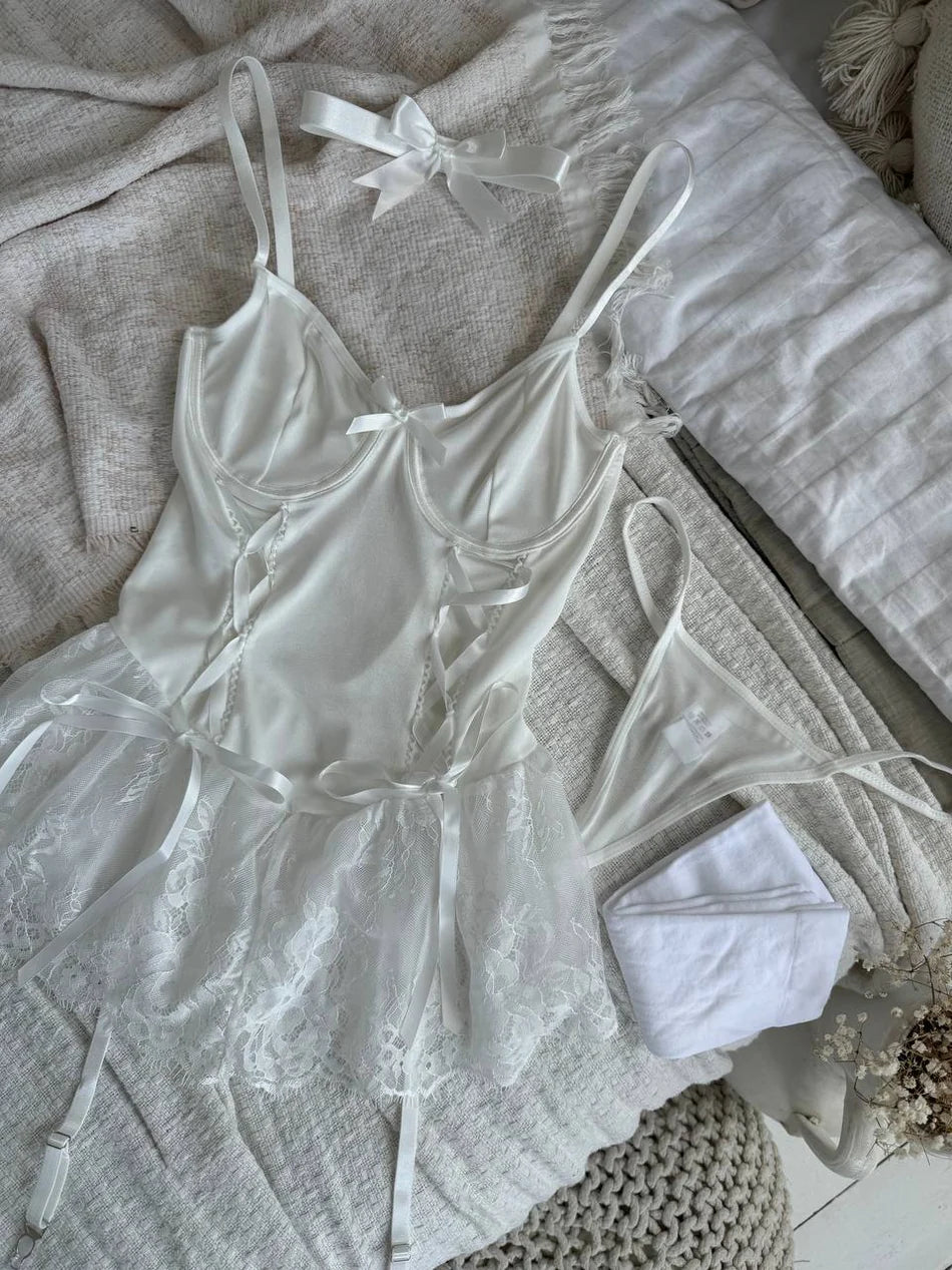 VELOURA PEARL BABYDOLL (ÇORAP VE AKSESUAR DAHİL) – TenneSecret Babydoll